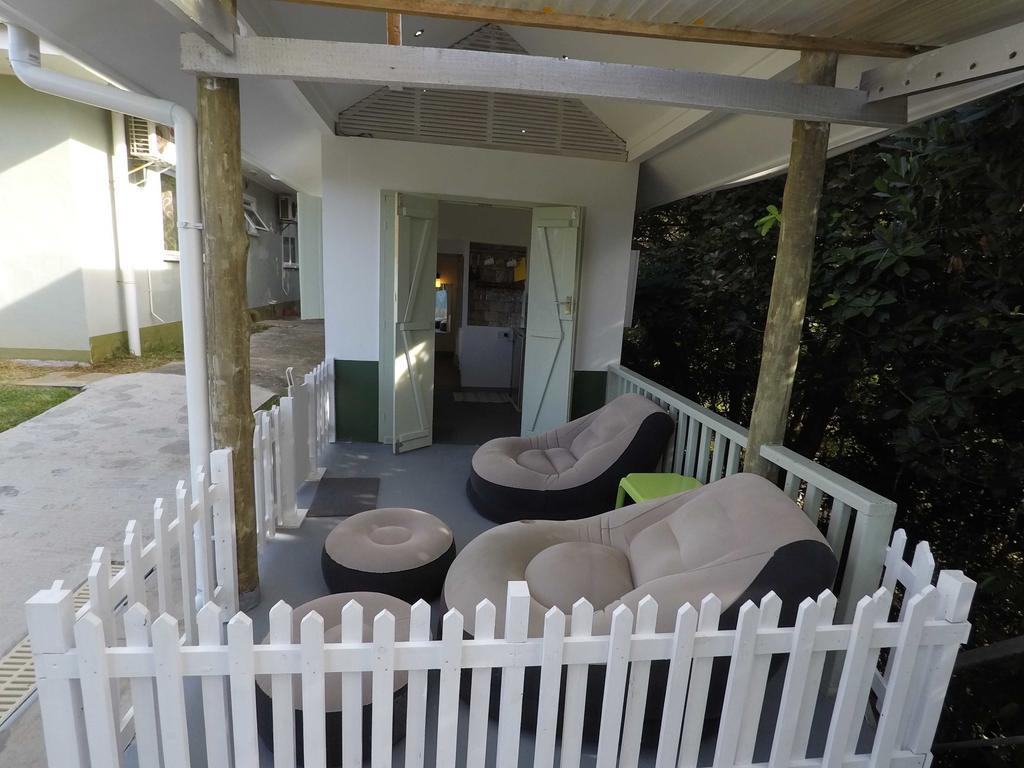 Villa Kayola - Self Catering Pointe La Rue Exterior photo